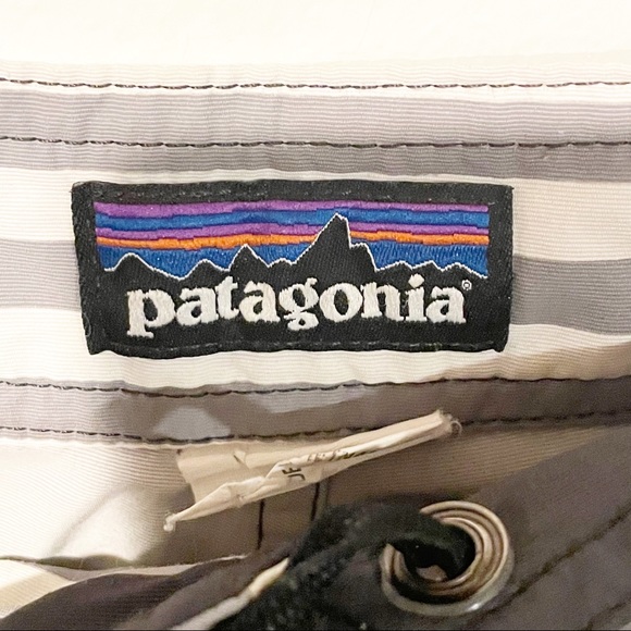 Patagonia Wavefarer Grey Striped Boardshorts Mens 32 - Picture 3 of 4